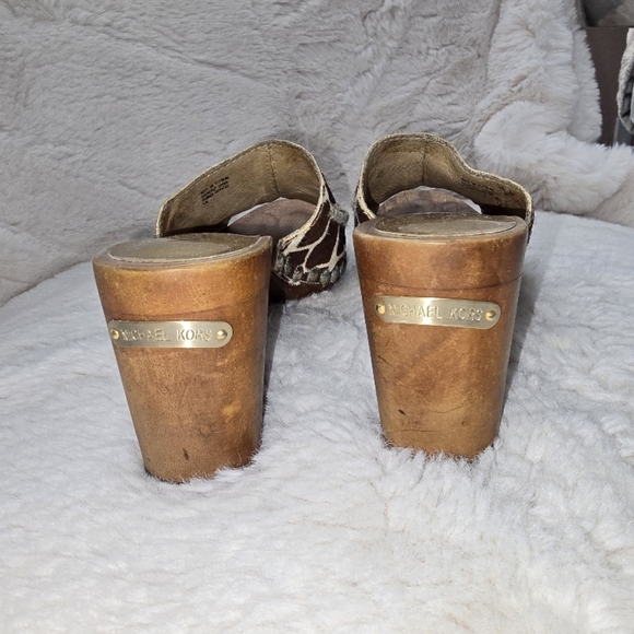 Michael Kors Giraffe Print Mules. Size 6-6,5 - Picture 3 of 8